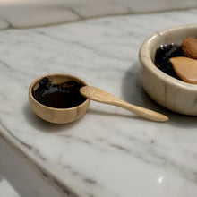 Load image into Gallery viewer, Detoxifying clay mask
